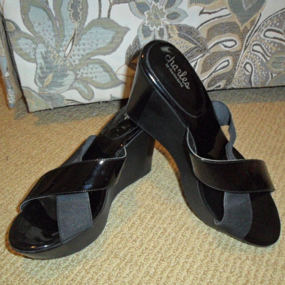 Slip on Black Wedges
